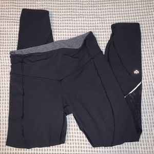 Black lululemon leggings